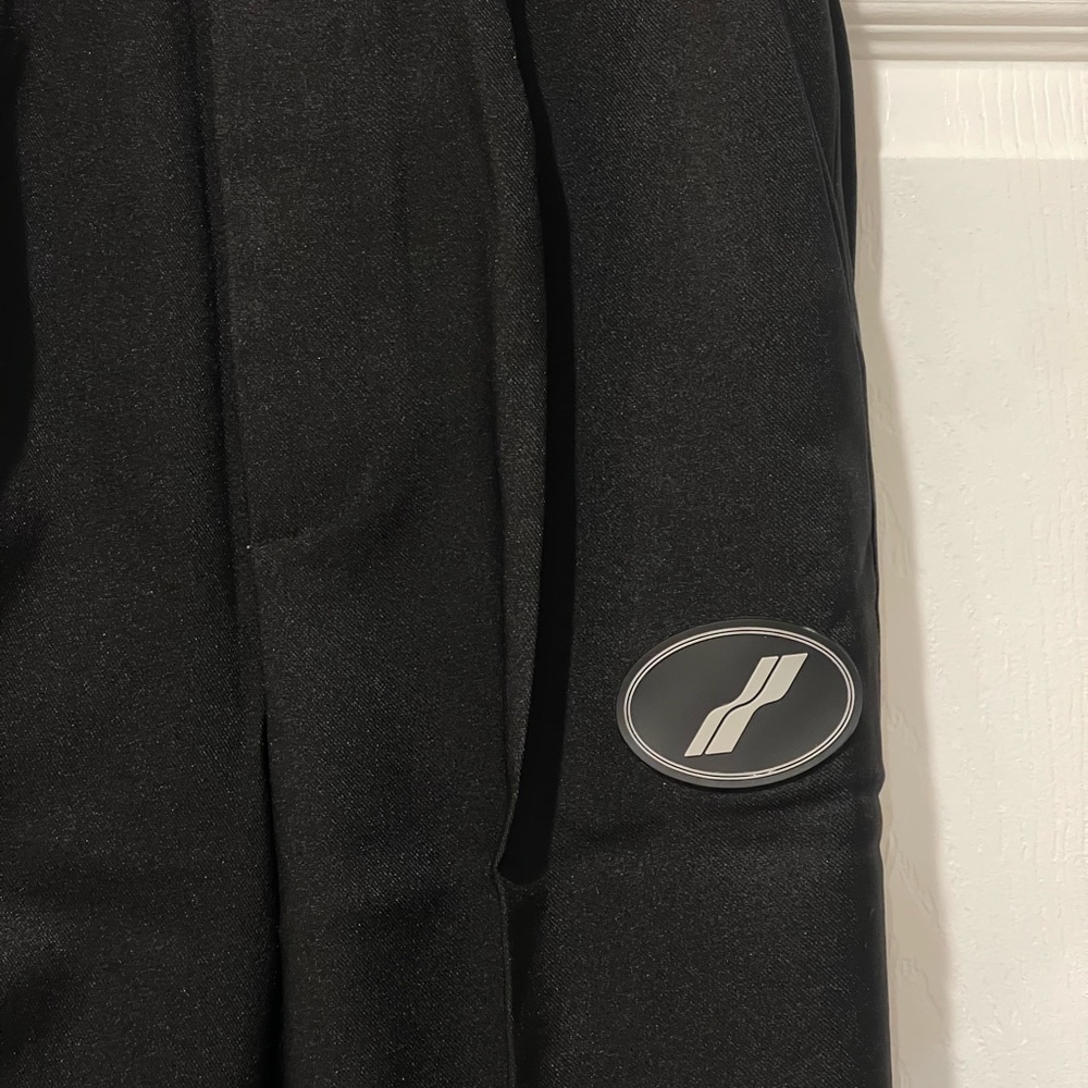 We11done Stylish Black Women's Trousers - Picture 2 of 4